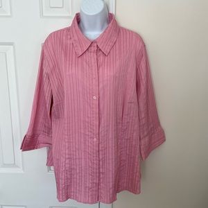 😍Croft & Barrow stretch blouse